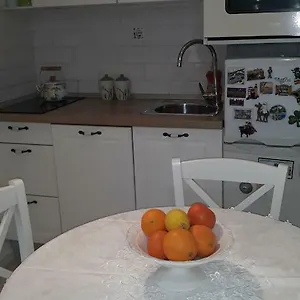 Angie Apartment
